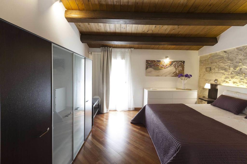 דירות רגוזה Casa Hybla חדר תמונה