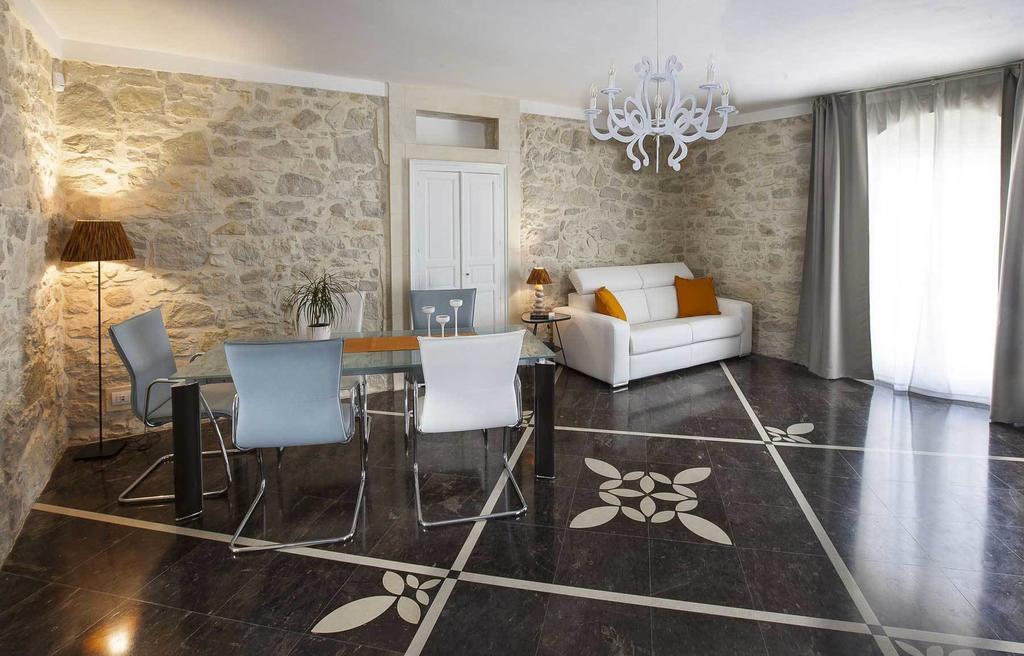 דירות רגוזה Casa Hybla חדר תמונה
