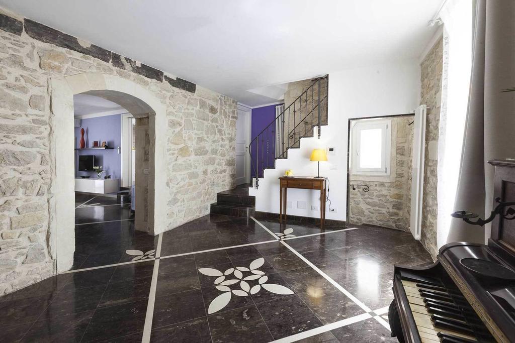 דירות רגוזה Casa Hybla חדר תמונה